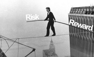 Ilustrasi risk and reward Ilustrasi risk and reward